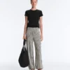 Pantalones bombachos de punto a rayas Pantalones bombachos de punto a rayas
