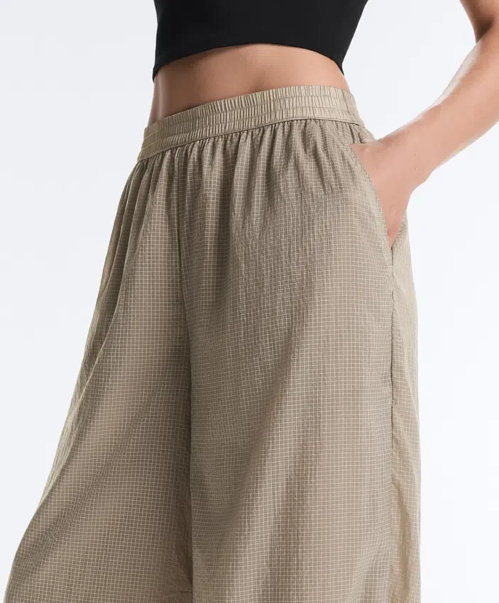 Pantalones bombachos técnicos a cuadros Pantalones bombachos técnicos a cuadros
