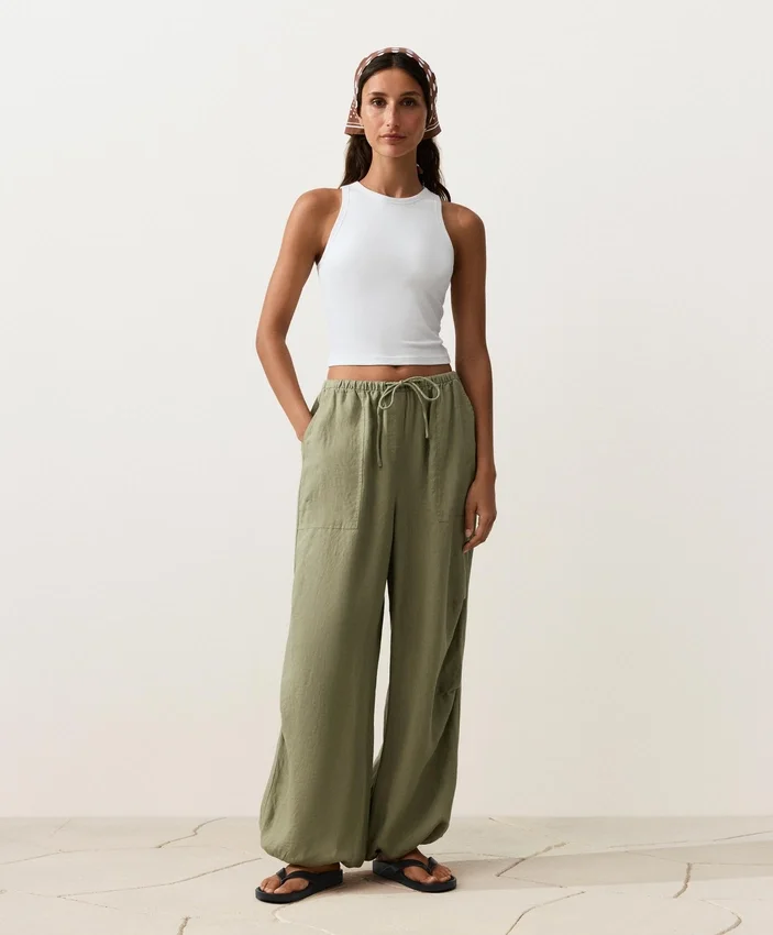 Pantalones bombachos tipo cargo 100 % lino Pantalones bombachos tipo cargo 100 % lino