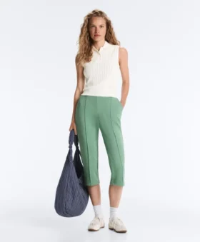 Pantalones capri de piqué con presillas de algodón Pantalones capri de piqué con presillas de algodón