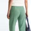 Pantalones capri de piqué con presillas de algodón
