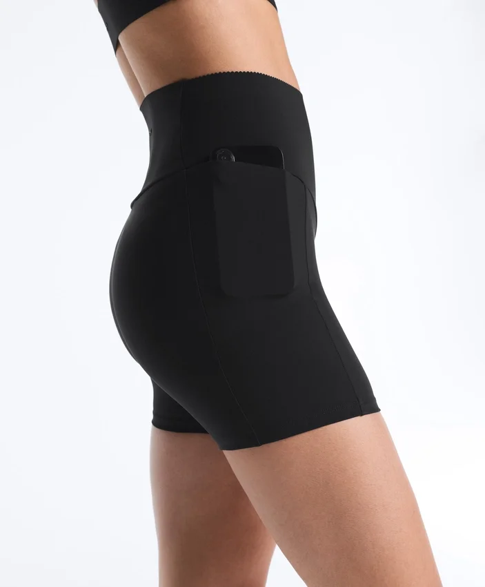 Pantalones cortos de 10 cm con cintura alta y bolsillos Compressive Pantalones cortos de 10 cm con cintura alta y bolsillos Compressive