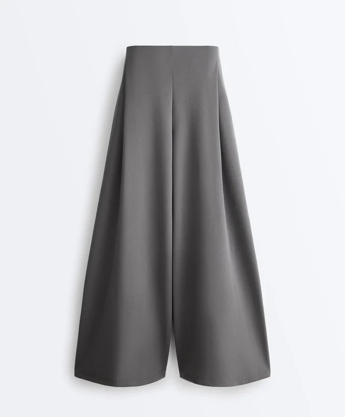 Pantalones de algodón piqué de tiro alto y pierna ancha Pantalones de algodón piqué de tiro alto y pierna ancha