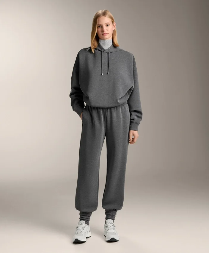 Sudadera con capucha de corte recto y tejido modal cepillado jaspeado Sudadera con capucha de corte recto y tejido modal cepillado jaspeado