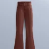 Pantalones de esquí elásticos, acampanados y de talle alto, resistentes al agua Pantalones de esquí elásticos, acampanados y de talle alto, resistentes al agua