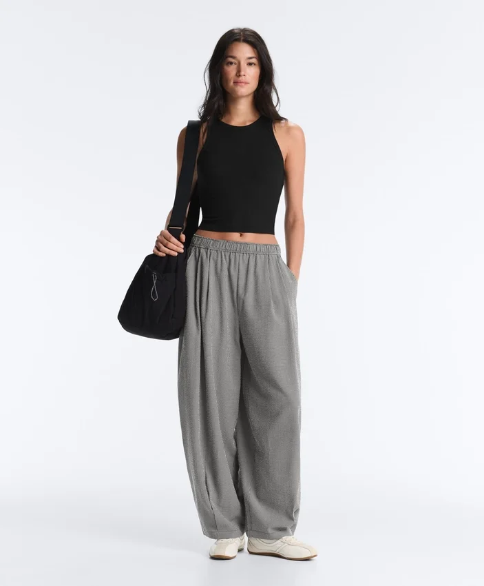 Pantalones de estilo globo de mezcla de lyocell con estampado de cuadros vichy Pantalones de estilo globo de mezcla de lyocell con estampado de cuadros vichy