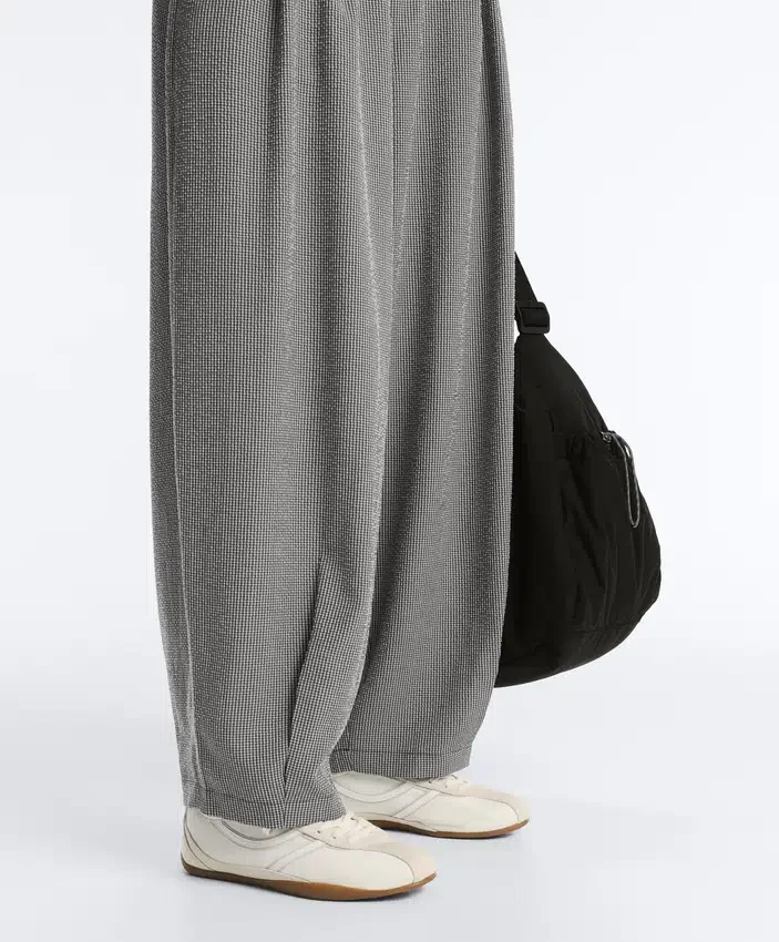 Pantalones de estilo globo de mezcla de lyocell con estampado de cuadros vichy Pantalones de estilo globo de mezcla de lyocell con estampado de cuadros vichy