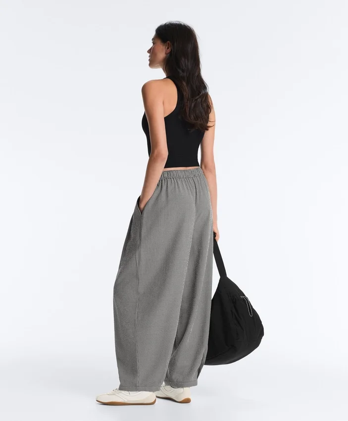 Pantalones de estilo globo de mezcla de lyocell con estampado de cuadros vichy Pantalones de estilo globo de mezcla de lyocell con estampado de cuadros vichy