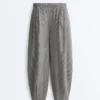 Pantalones de estilo globo de mezcla de lyocell con estampado de cuadros vichy Pantalones de estilo globo de mezcla de lyocell con estampado de cuadros vichy