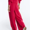 Pantalones de pierna ancha con pliegues de piqué y algodón Pantalones de pierna ancha con pliegues de piqué y algodón