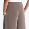 Pantalones de pierna ancha de modal Soft Touch con cintura tipo corsé Pantalones de pierna ancha de modal Soft Touch con cintura tipo corsé