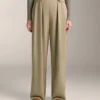 Pantalones de pierna ancha de modal Soft Touch con detalle de pliegues en la cintura Pantalones de pierna ancha de modal Soft Touch con detalle de pliegues en la cintura