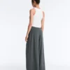 Pantalones de pierna ancha Light Touch con pinzas