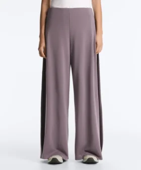 Pantalones de pierna ancha Soft Touch con pliegues laterales y modal