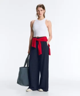Pantalones de pierna ancha Soft Touch con pliegues laterales y modal