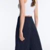 Pantalones de pierna ancha Soft Touch con pliegues laterales y modal Pantalones de pierna ancha Soft Touch con pliegues laterales y modal