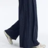 Pantalones de pierna ancha Soft Touch con pliegues laterales y modal Pantalones de pierna ancha Soft Touch con pliegues laterales y modal
