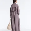 Chaqueta Soft Touch de modal suave al tacto con cintura ajustable y cuello alto Chaqueta Soft Touch de modal suave al tacto con cintura ajustable y cuello alto