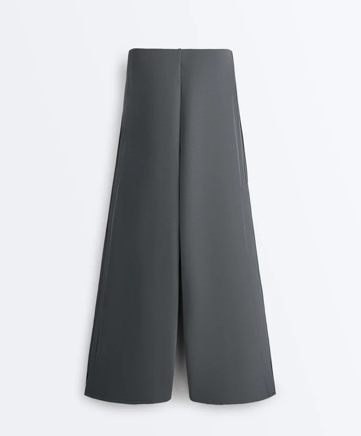 Pantalones de pierna ancha Soft Touch con pliegues laterales y modal Pantalones de pierna ancha Soft Touch con pliegues laterales y modal