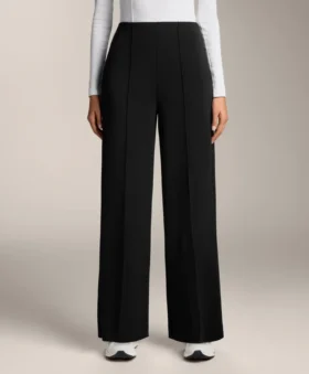 Pantalones de pierna recta con modal y pliegues Pantalones de pierna recta con modal y pliegues