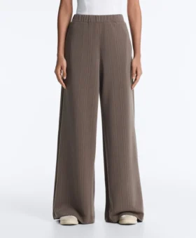 Pantalones de pierna recta con rayas asimétricas y modal