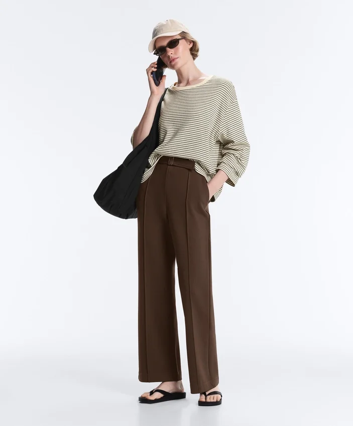 Pantalones de piqué ajustados de talle bajo con algodón Pantalones de piqué ajustados de talle bajo con algodón