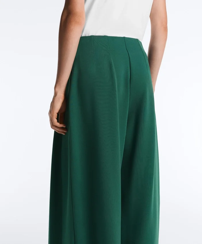 Pantalones de piqué de algodón de pierna ancha con pliegues Pantalones de piqué de algodón de pierna ancha con pliegues