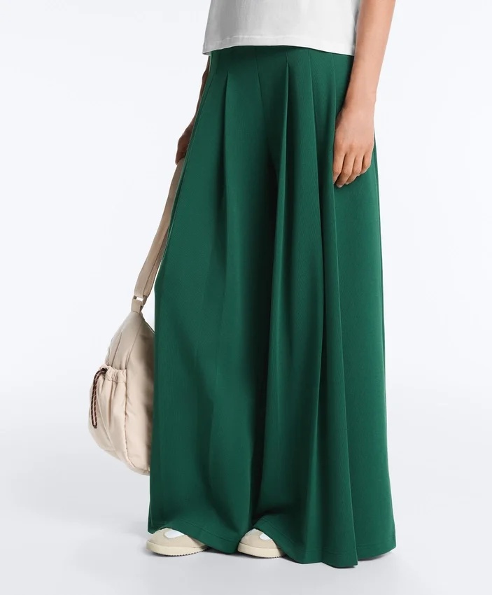 Pantalones de piqué de algodón de pierna ancha con pliegues Pantalones de piqué de algodón de pierna ancha con pliegues