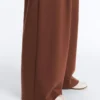 Pantalones de piqué de algodón de tiro alto y pierna ancha Pantalones de piqué de algodón de tiro alto y pierna ancha