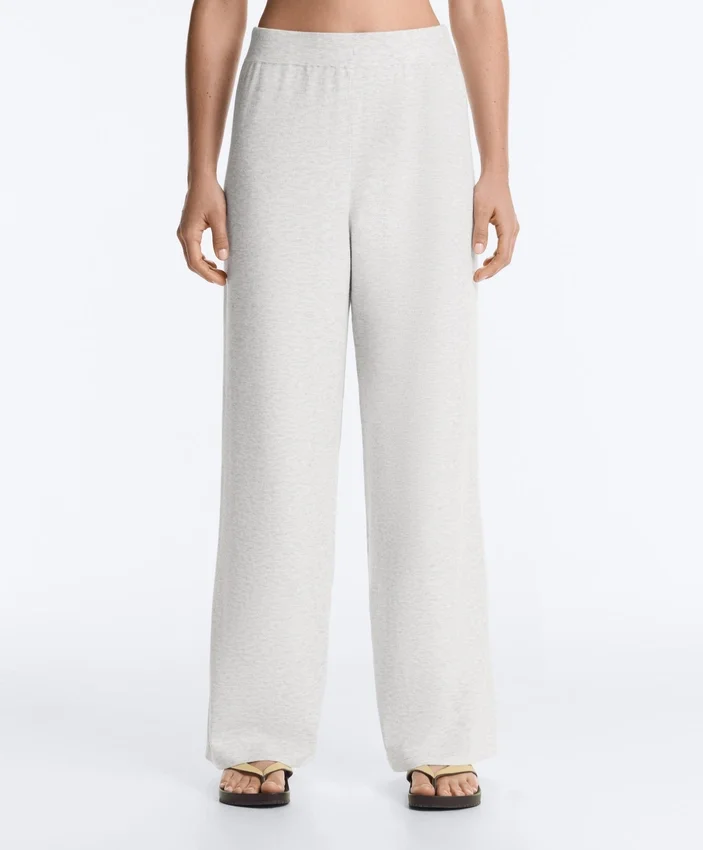 Pantalones de punto de corte recto Pantalones de punto de corte recto