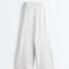 Pantalones de punto de corte recto Pantalones de punto de corte recto