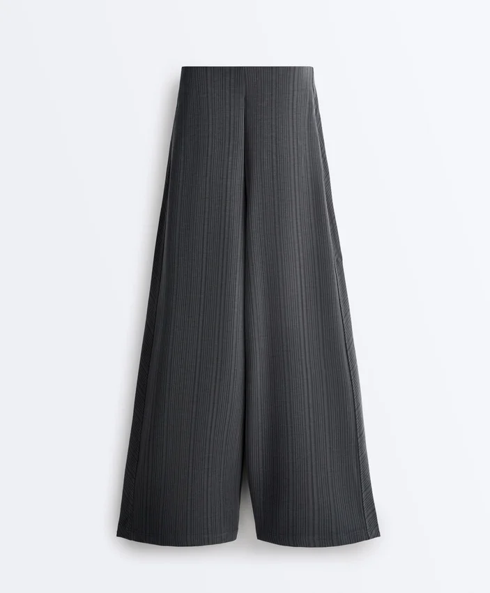 Pantalones de rayas asimétricas con modal Pantalones de rayas asimétricas con modal