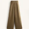 Pantalones de talle alto con efecto neopreno y corte recto