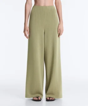 Pantalones de talle alto, pierna ancha y rayas finas de tacto Soft Touch Pantalones de talle alto, pierna ancha y rayas finas de tacto Soft Touch