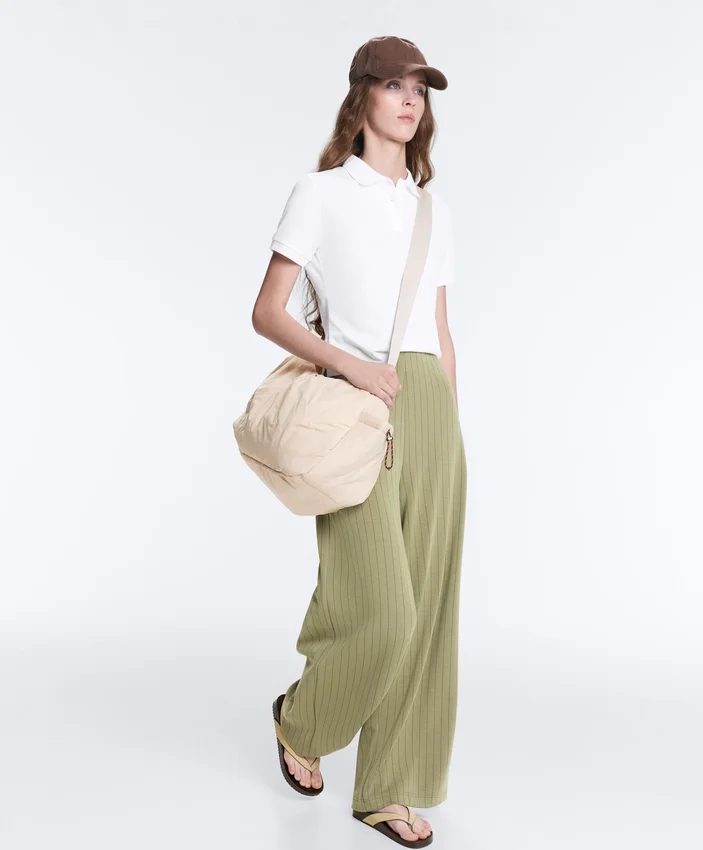 Pantalones de talle alto, pierna ancha y rayas finas de tacto Soft Touch Pantalones de talle alto, pierna ancha y rayas finas de tacto Soft Touch