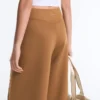 Pantalones de talle alto y pierna ancha con efecto neopreno Pantalones de talle alto y pierna ancha con efecto neopreno