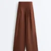 Pantalones largos con modal Soft Touch y detalle de pliegues