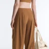 Pantalones largos de talle alto Light Touch Pantalones largos de talle alto Light Touch