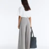 Pantalones largos plisados con modal Soft Touch Pantalones largos plisados con modal Soft Touch