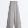 Pantalones largos plisados con modal Soft Touch Pantalones largos plisados con modal Soft Touch
