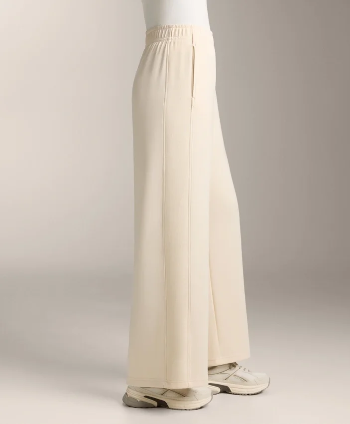 Pantalones rectos con ribete lateral y modal Soft Touch Pantalones rectos con ribete lateral y modal Soft Touch