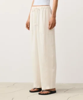 Pantalones rectos de mezcla de lyocell y 24 % de lino