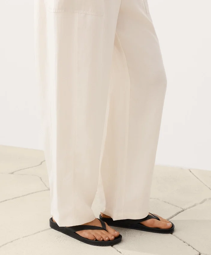 Pantalones rectos de mezcla de lyocell y 24 % de lino Pantalones rectos de mezcla de lyocell y 24 % de lino