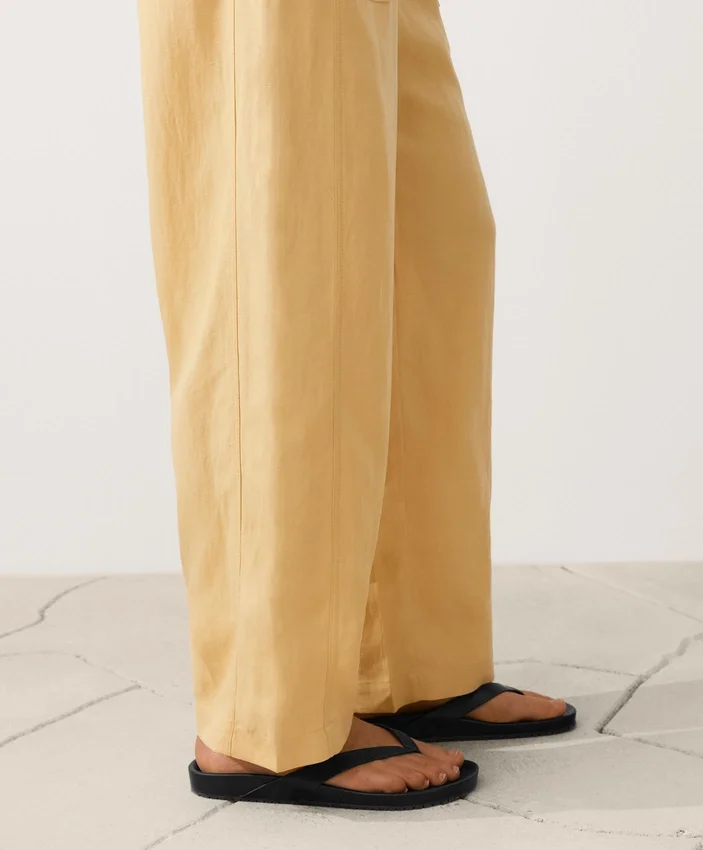 Pantalones rectos de mezcla de lyocell y 24 % de lino Pantalones rectos de mezcla de lyocell y 24 % de lino