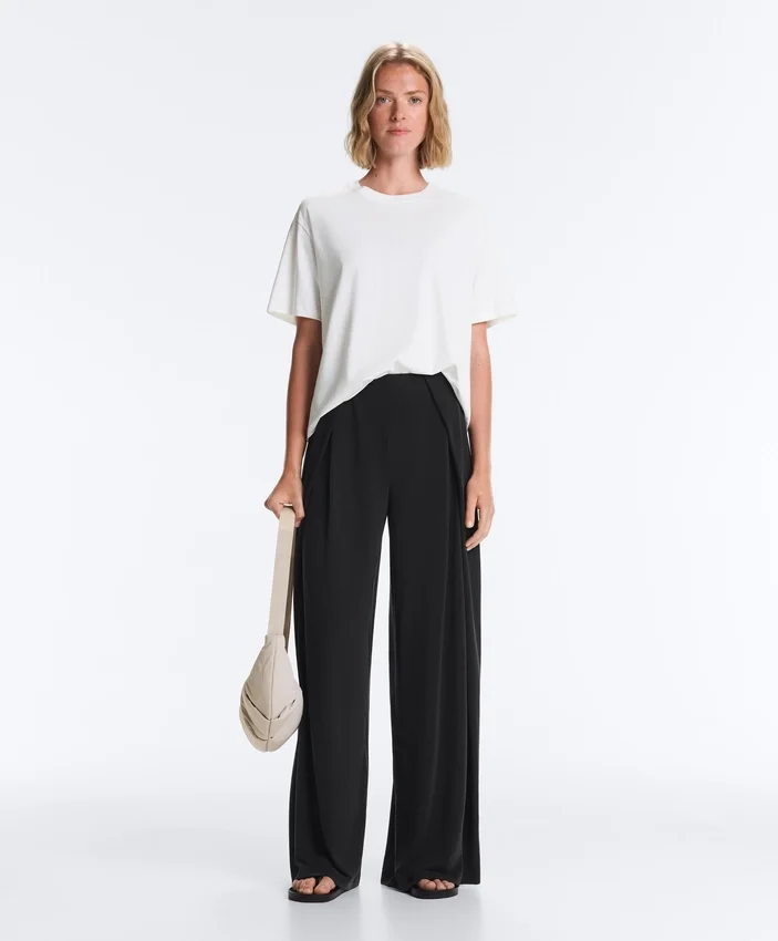 Pantalones rectos de mezcla de modal con pliegue lateral Pantalones rectos de mezcla de modal con pliegue lateral