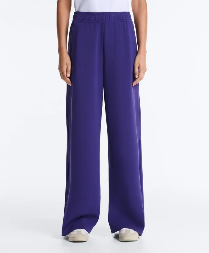 Pantalones rectos de pierna ancha con modal cepillado Pantalones rectos de pierna ancha con modal cepillado