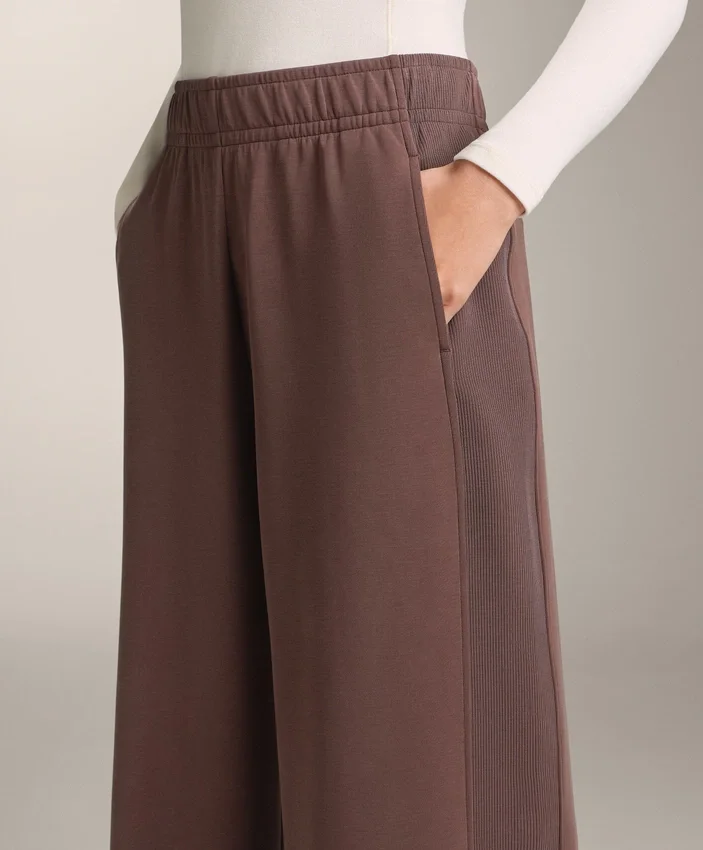 Pantalones rectos de pierna ancha con modal cepillado Pantalones rectos de pierna ancha con modal cepillado
