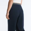 Pantalones rectos de piqué con ribetes de algodón y contraste Pantalones rectos de piqué con ribetes de algodón y contraste