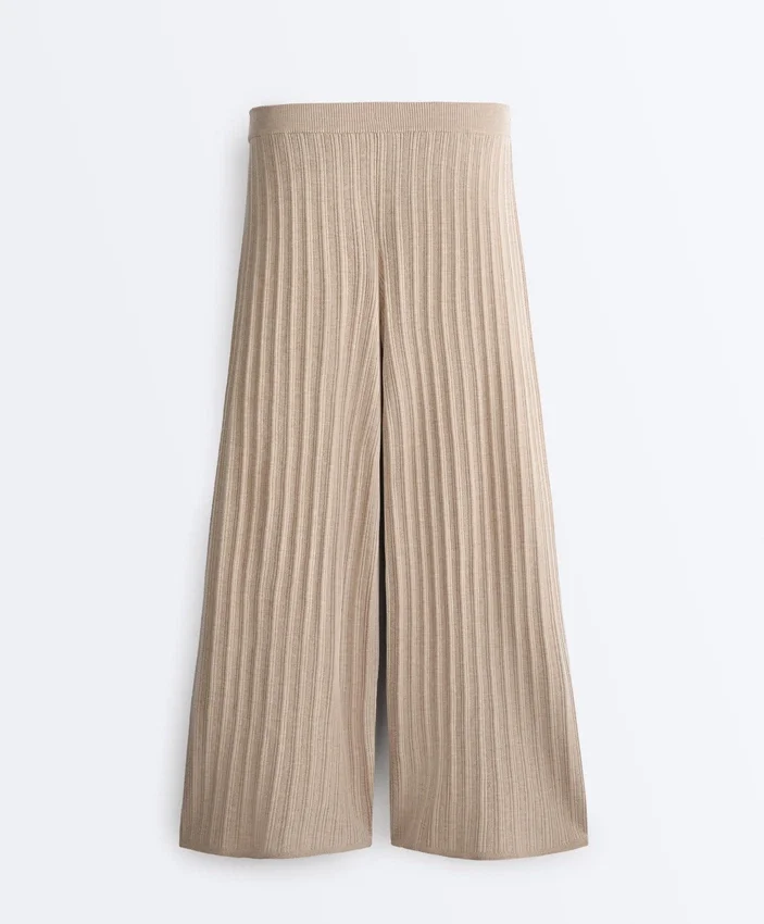 Pantalones rectos de punto acanalado Pantalones rectos de punto acanalado