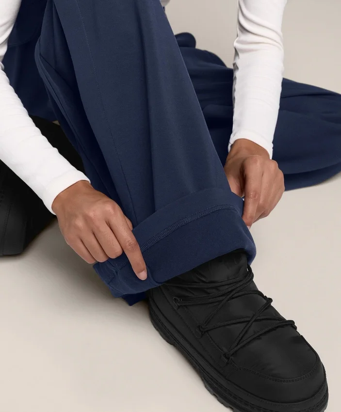 Pantalones tipo capullo con pliegue lateral y modal cepillado Pantalones tipo capullo con pliegue lateral y modal cepillado